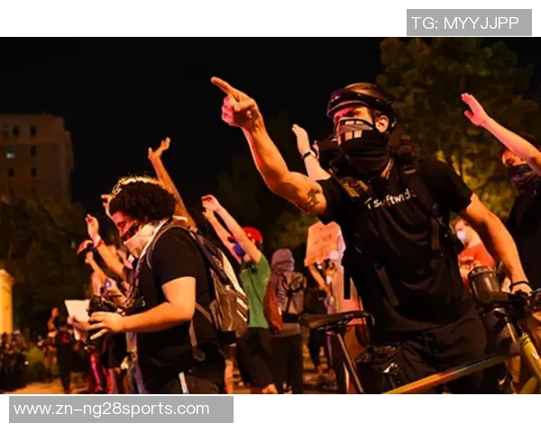 鲁警察与犯罪分子的较量揭示社会治安的隐忧与挑战